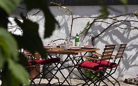 Rosige Zeiten, Ferien Im Fachwerkhaus